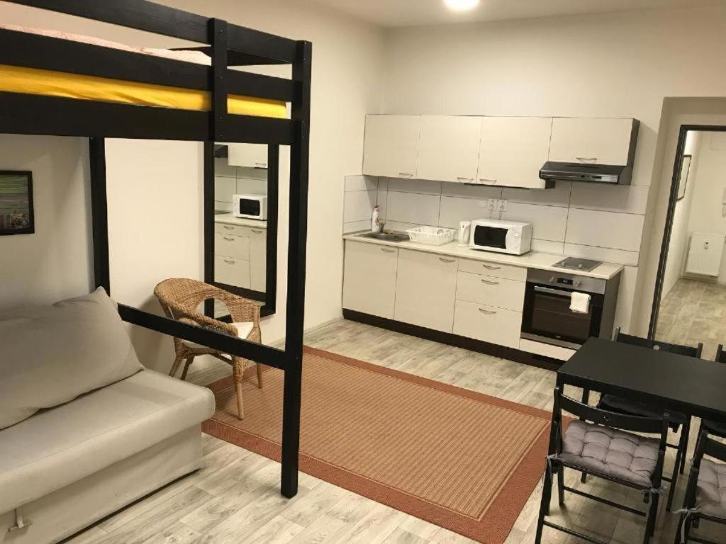 شقة Apartmans In The Center With Privat Parking برنو المظهر الخارجي الصورة
