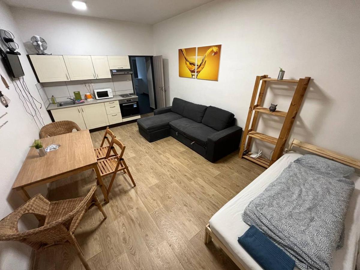 شقة Apartmans In The Center With Privat Parking برنو المظهر الخارجي الصورة